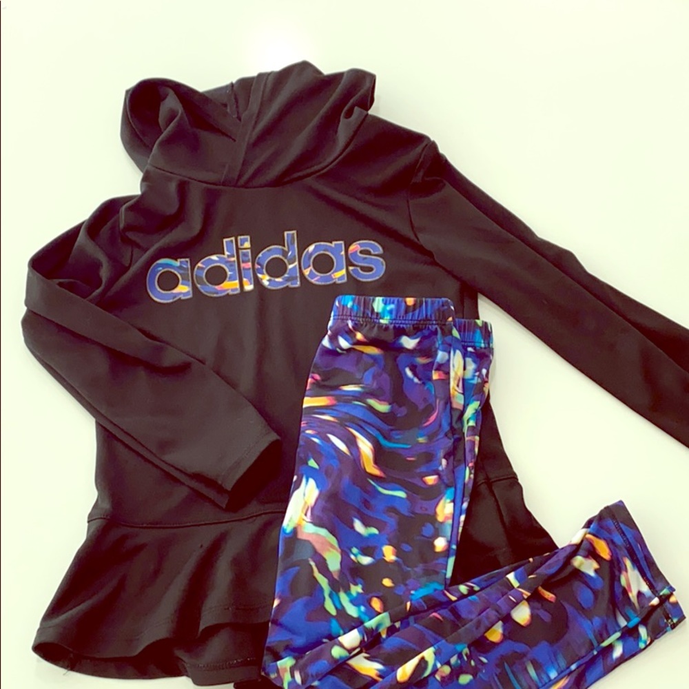 Adidas athletic set